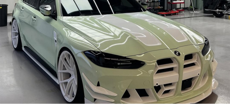 Необычное цветовое решение по окраске обвеса на БМВ (BMW) M3 G80 