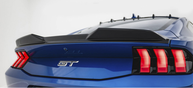 Спойлер на крышку багажника на Форд Мустанг (Ford Mustang) 2024 модельного года 