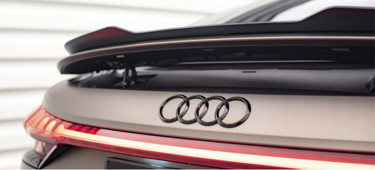 Спойлер на багажник на Ауди (Audi) E-Tron GT RS