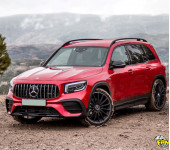 Рестайлинг Мерседеса (Mercedes) GLB X247 в AMG GLB35 или GLB45