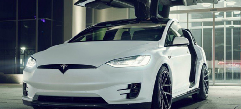 Карбоновый аэродинамический обвес на Теслу (Tesla) Model X