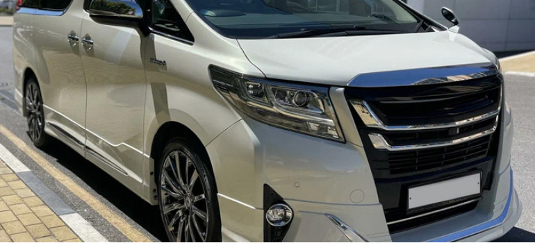 Аэродинамический обвес Моделлиста (Modellista) на Тойота (Toyota) Alphard H30 2015-2017