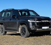 Аэродинамический обвес GR Sport на Тойоту Ленд Крузер (Toyota Land Cruiser) 300