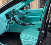 Дизайн пошива салона в ярких цветах