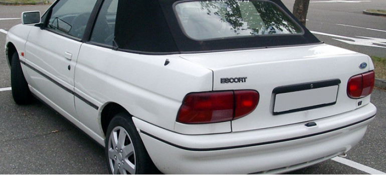 Кабриолетный тент на Форд Эскорт 2 (Ford Escort 2) 1991-1998 годов выпуска