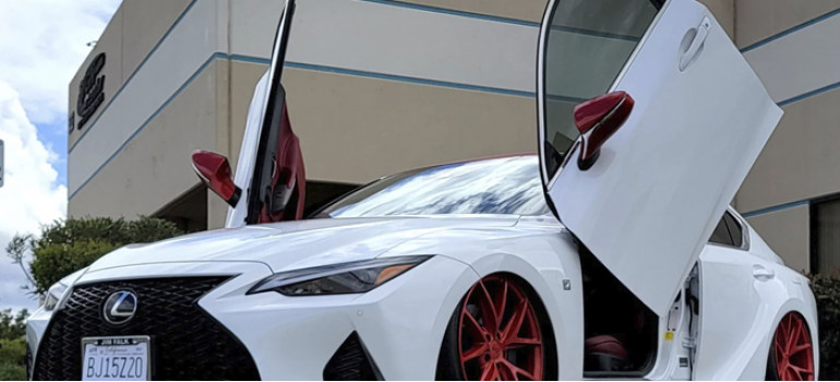 Ламбо двери LSD (Lambo Style Doors) для Лексуса (Lexus) iS 2014-2024 г.в. Ламбо двери LSD (Lambo Style Doors) для Лексуса (Lexus) iS 2014-2024 г.в.