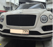 Ремонт карбонового спойлера переднего бампера на Бентли Бентайга (Bentley Bentayga)
