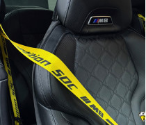 Замена ремней безопасности на индивидуальные дизайнерские на БМВ (BMW) M8 F92
