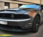 Установка карбонового капота на Форд Мустанг (Ford Mustang)