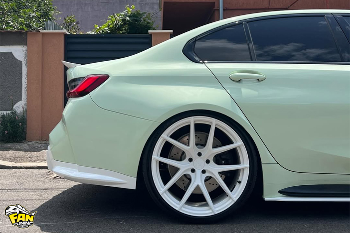 Необычное цветовое решение по окраске обвеса на БМВ (BMW) M3 G80 