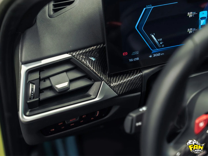 Дополнительные карбоновые панели экрана БМВ (BMW) LCI для G20, G22, G42, G80, G82