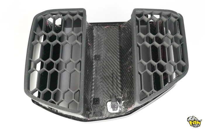 Карбоновая решетка радиатора (ноздри) для БМВ (BMW) M3G80 и M4G82