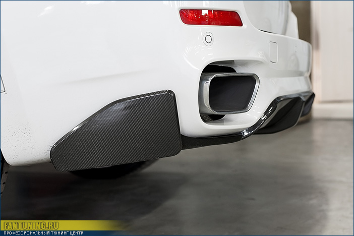 Карбоновый тюнинг заднего бампера в стиле М Перформанс (M Performance) для БМВ (BMW) X5 F15