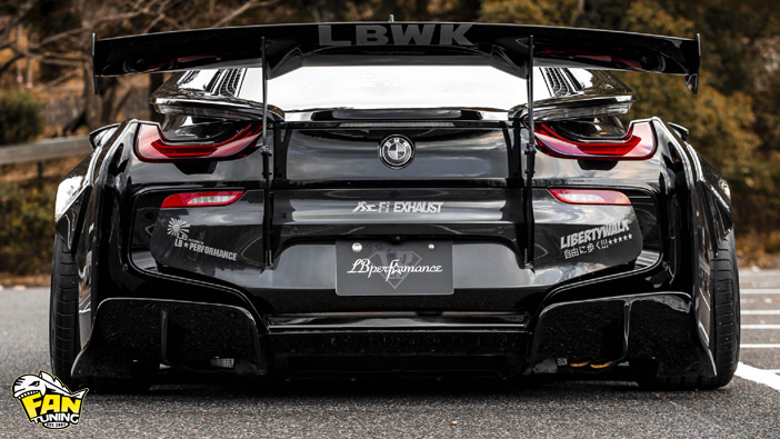 Аэродинамический обвес Liberty Walk на БМВ (BMW) i8