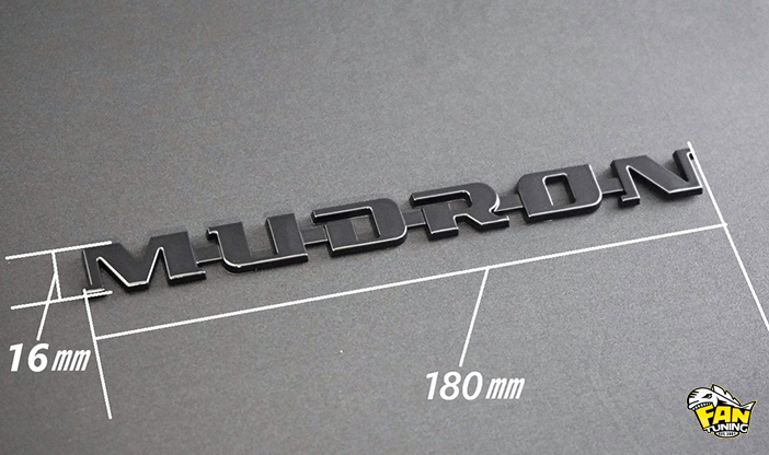 Аэродинамический обвес Mudron на Suzuki Jimny 5 дверей в стиле Mercedes G63 Brabus от японского тюнинг-ателье Aimgain