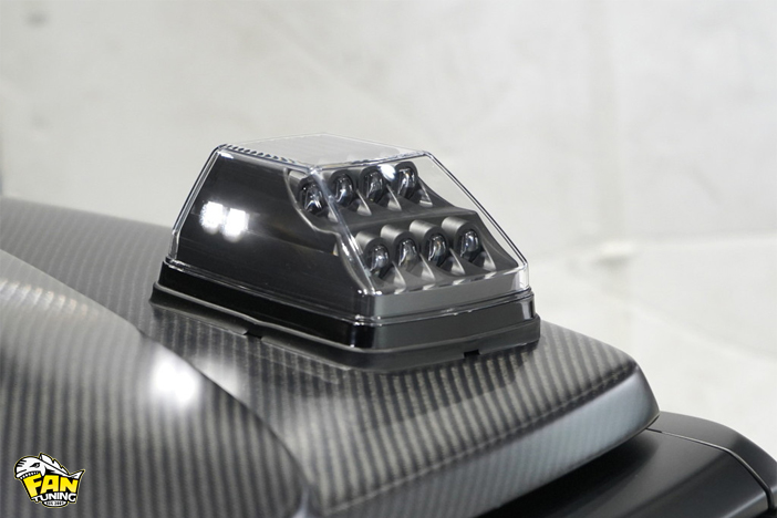 Аэродинамический обвес Mudron на Suzuki Jimny 5 дверей в стиле Mercedes G63 Brabus от японского тюнинг-ателье Aimgain