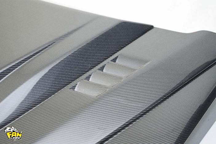 Аэродинамический обвес Mudron на Suzuki Jimny 5 дверей в стиле Mercedes G63 Brabus от японского тюнинг-ателье Aimgain