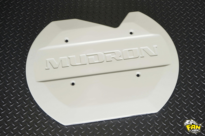 Аэродинамический обвес Mudron на Suzuki Jimny 5 дверей в стиле Mercedes G63 Brabus от японского тюнинг-ателье Aimgain