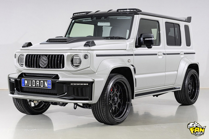 Аэродинамический обвес Mudron на Suzuki Jimny 5 дверей в стиле Mercedes G63 Brabus от японского тюнинг-ателье Aimgain