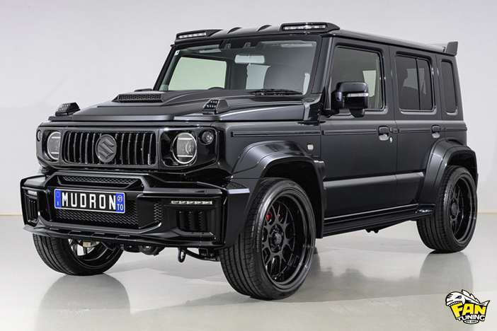 Аэродинамический обвес Mudron на Suzuki Jimny 5 дверей в стиле Mercedes G63 Brabus от японского тюнинг-ателье Aimgain