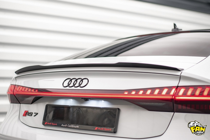 Аэродинамический обвес на Ауди (Audi) A7 C8 со стандартными бамперами