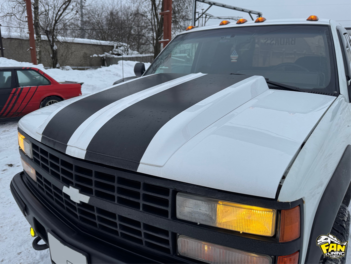 Накладка (горб) на капот Шевроле (Chevrolet) C/K, Tahoe, Suburban