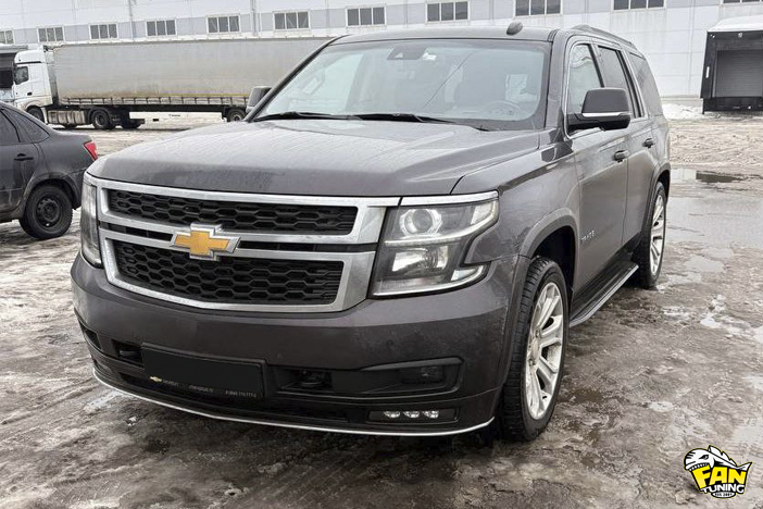 Губа переднего бампера с ДХО на Шевроле Тахо 4 (Chevrolet Tahoe 4) 2014-2020