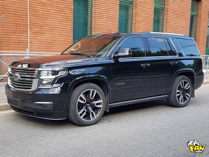 Спойлер переднего бампера на Шевроле Тахо 4 (Chevrolet Tahoe 4) 2014-2020