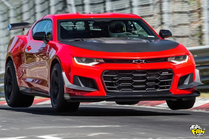 Передний бампер ZL1 1LE на Chevrolet Camaro 2018+