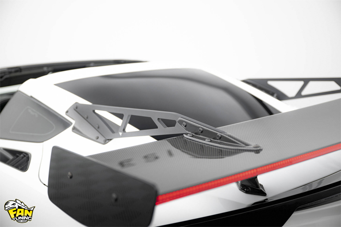 Карбоновое антикрыло на Шевроле Корвет (Chevrolet Corvette) C7
