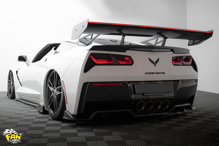 Карбоновое антикрыло на Шевроле Корвет (Chevrolet Corvette) C7