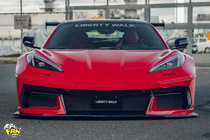 Аэродинамический обвес Liberty Walk на Шевроле Корветт (Chevrolet Corvette) C8