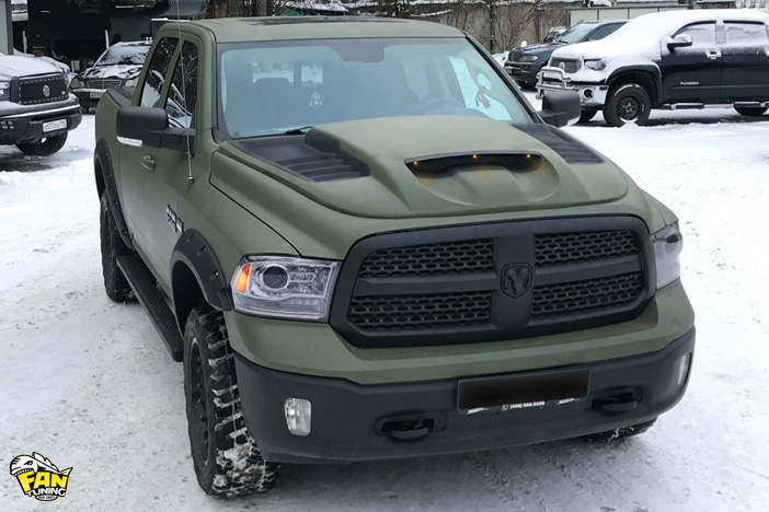 Накладка на капот в стиле TRX на Додж РАМ (Dodge RAM)