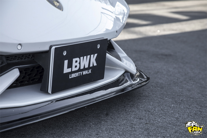 Аэродинамический обвес на Ламборгини Хуракан (Lamborghini Huracan) от японского тюнинг-ателье Liberty Walk