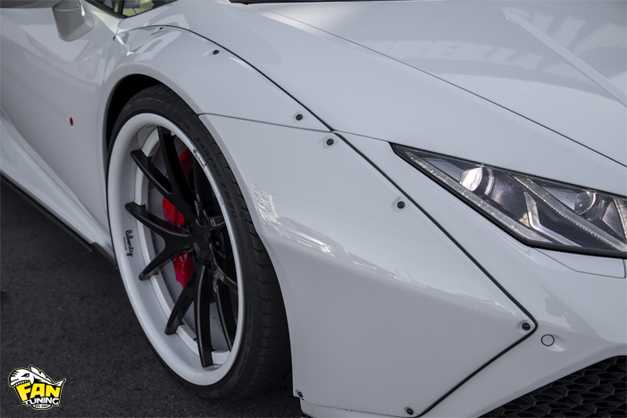 Аэродинамический обвес на Ламборгини Хуракан (Lamborghini Huracan) от японского тюнинг-ателье Liberty Walk