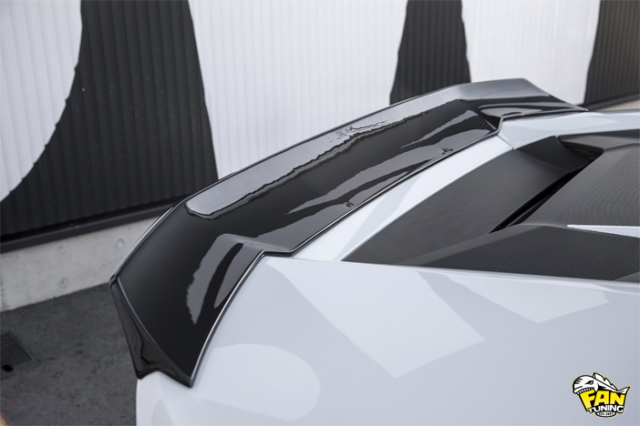 Аэродинамический обвес на Ламборгини Хуракан (Lamborghini Huracan) от японского тюнинг-ателье Liberty Walk