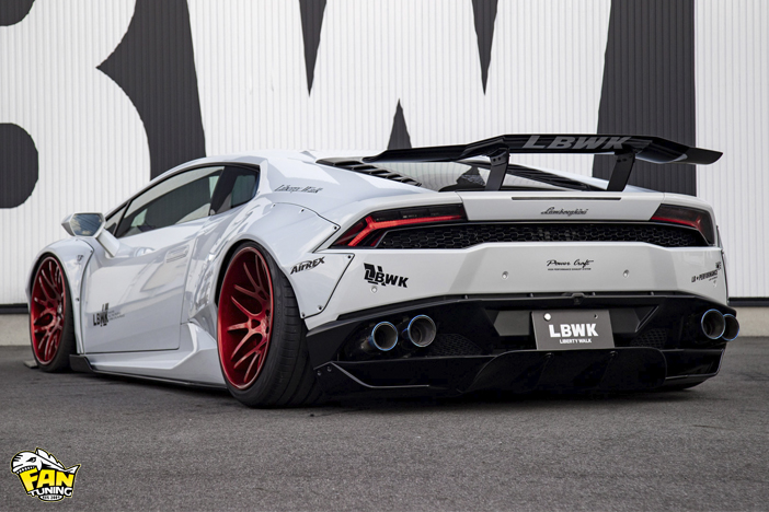 Аэродинамический обвес на Ламборгини Хуракан (Lamborghini Huracan) от японского тюнинг-ателье Liberty Walk