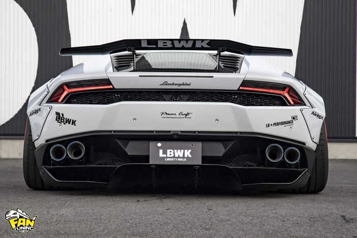 Аэродинамический обвес на Ламборгини Хуракан (Lamborghini Huracan) от японского тюнинг-ателье Liberty Walk