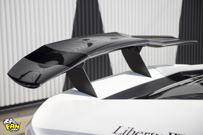 Аэродинамический обвес на Ламборгини Хуракан (Lamborghini Huracan) от японского тюнинг-ателье Liberty Walk
