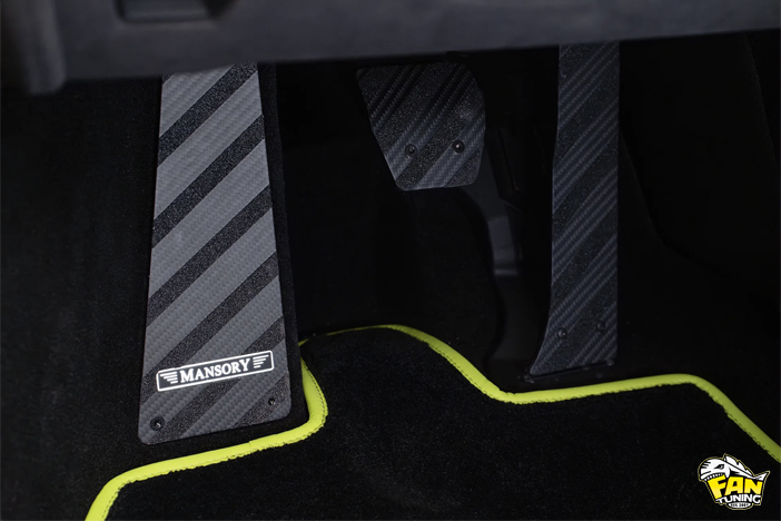 Карбоновый тюнинг на Ламборгини Ревуэлто (Lamborghini Revuelto) от Менсори (Mansory)