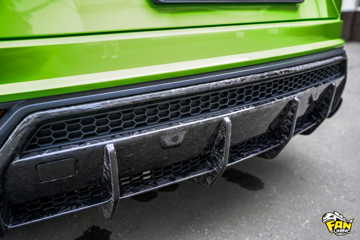 Карбоновый диффузор на задний бампер Ламборгини Урус (Lamborghini Urus)