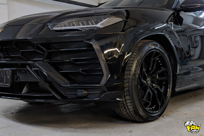 Карбоновые вставки переднего бампера Ламборгини Урус (Lamborghini Urus)