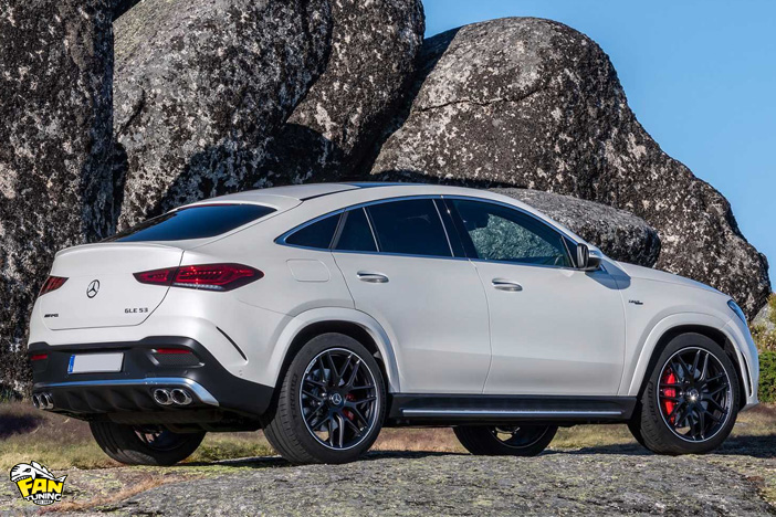 Диффузор заднего бампера АМГ (AMG) GLE53 на Mercedes GLE-Coupe C167