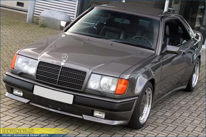 Крылья для переделки обычного Mercedes W124 Coupe в легендарный W124 Hammer