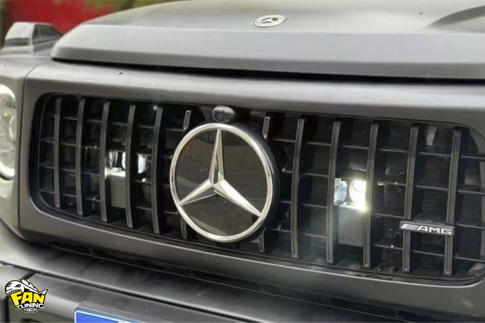 Светодиодные линзы в решетку радиатора на Мерседес (Mercedes) G