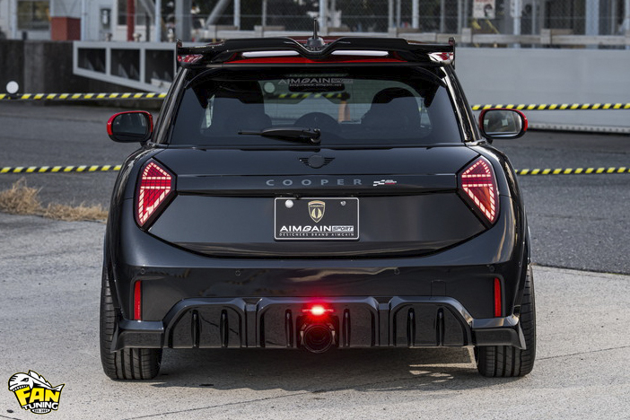 Новый тюнинг на Mini Cooper John Cooper Works F66 от японского ателье AIMGAIN