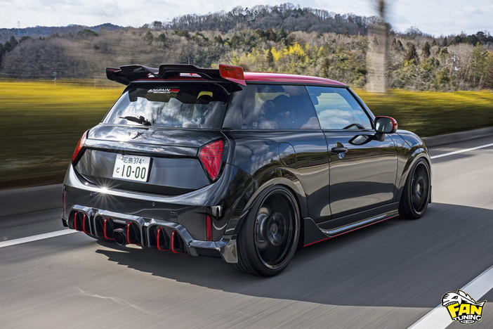 Новый тюнинг на Mini Cooper John Cooper Works F66 от японского ателье AIMGAIN