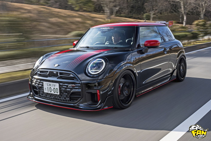 Новый тюнинг на Mini Cooper John Cooper Works F66 от японского ателье AIMGAIN