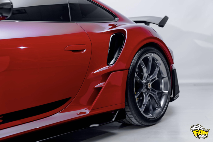 Аэродинамический обвес VENOM 2 на Порше (Porsche) 911 Turbo S 992