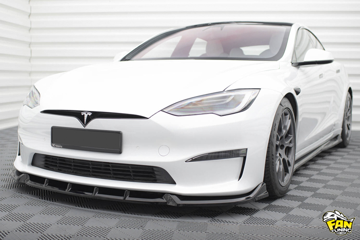 Губа (накладка) переднего бампера на Теслу Модел С Плейд (Tesla Model S Plaid) 2021 модельного года Вариант 3